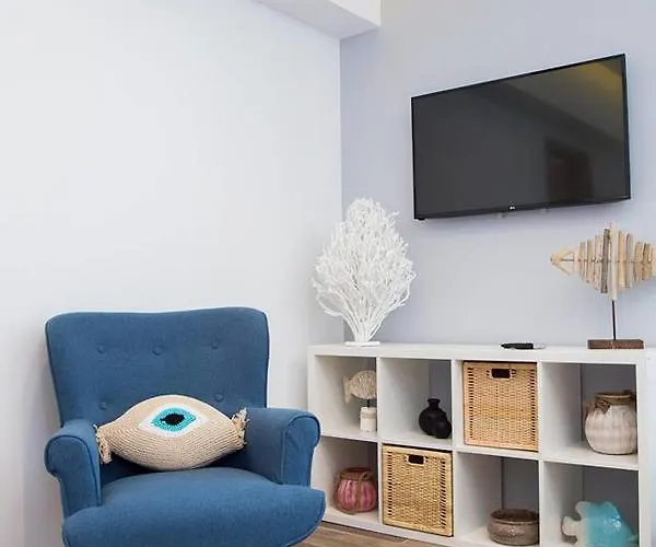 Elenis Philoxenia Ixia (Rhodes)