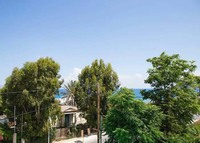 Elenis Philoxenia * Ixia (Rhodes)