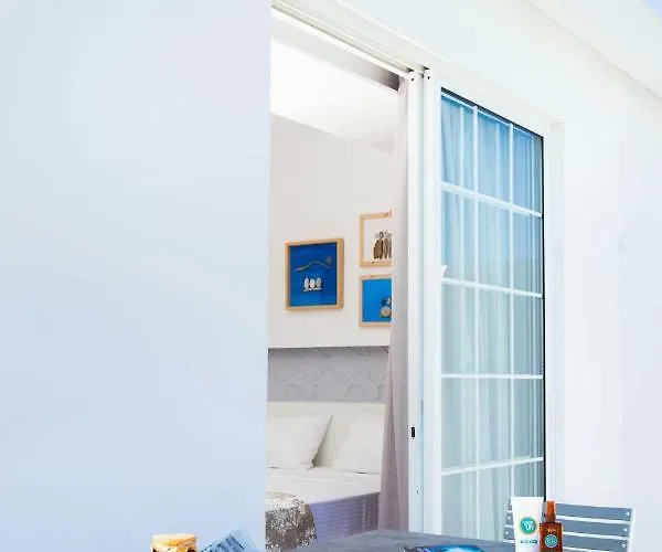 Elenis Philoxenia アパート イキソス