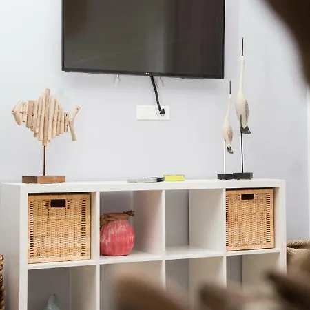 Elenis Philoxenia * Ixia (Rhodes)