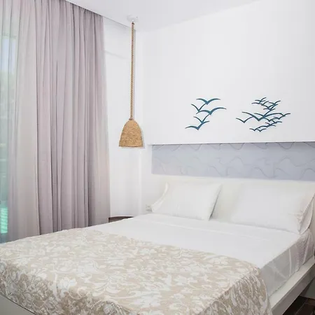 Elenis Philoxenia Daire